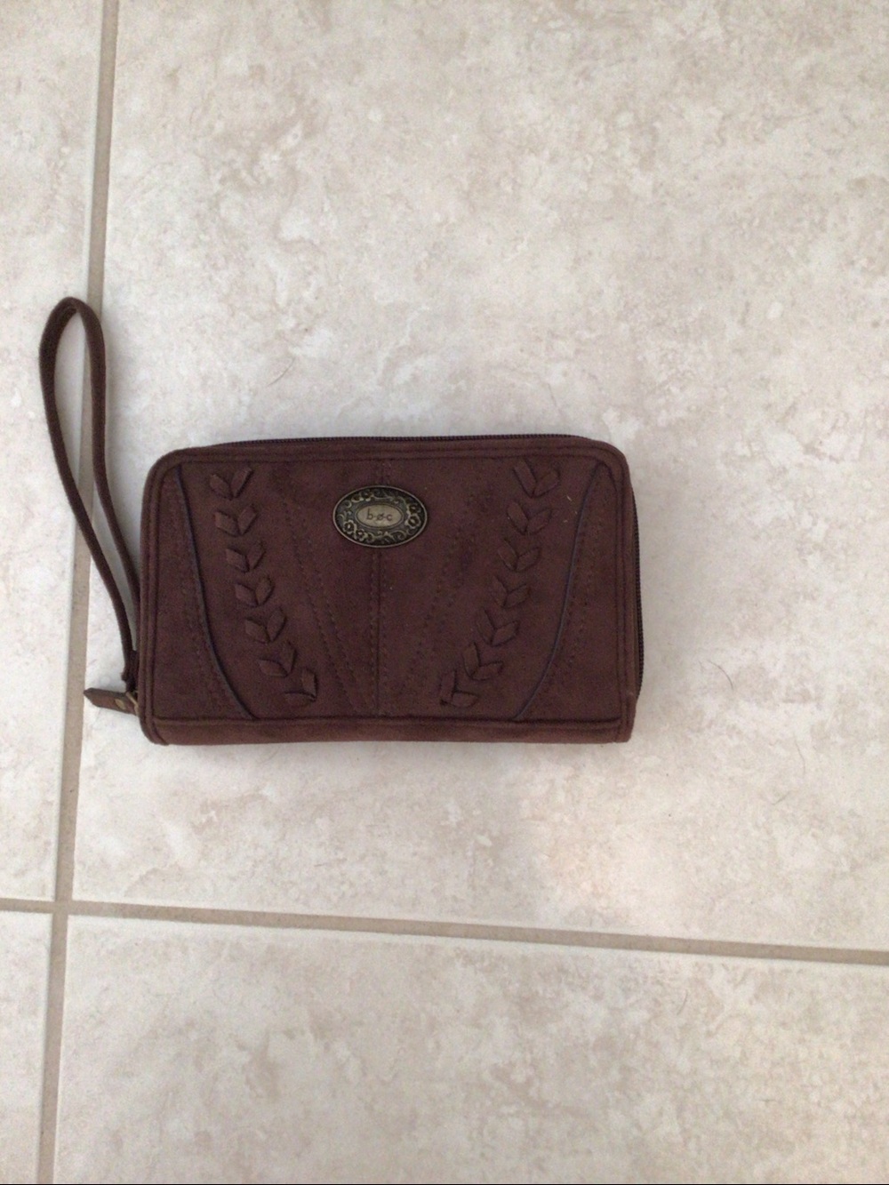 NWOT born B.O.C  brown wallet